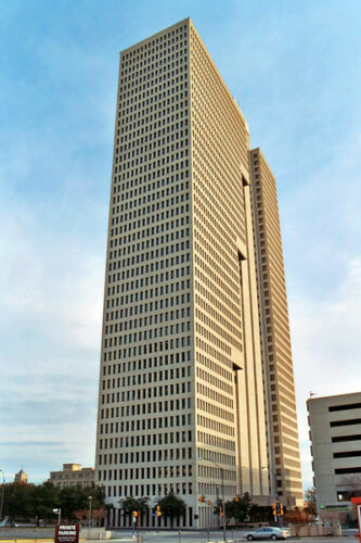 Burnett Plaza office tower in Fort Worth