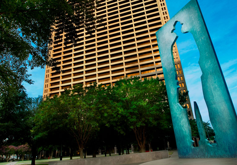 Burnett Plaza Man With a Briefcase sculpture